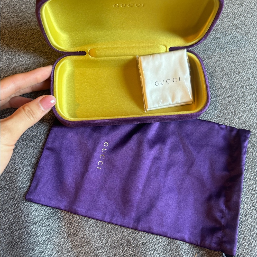 GUCCI Orange Square Sunglasses - Picture 3 of 8